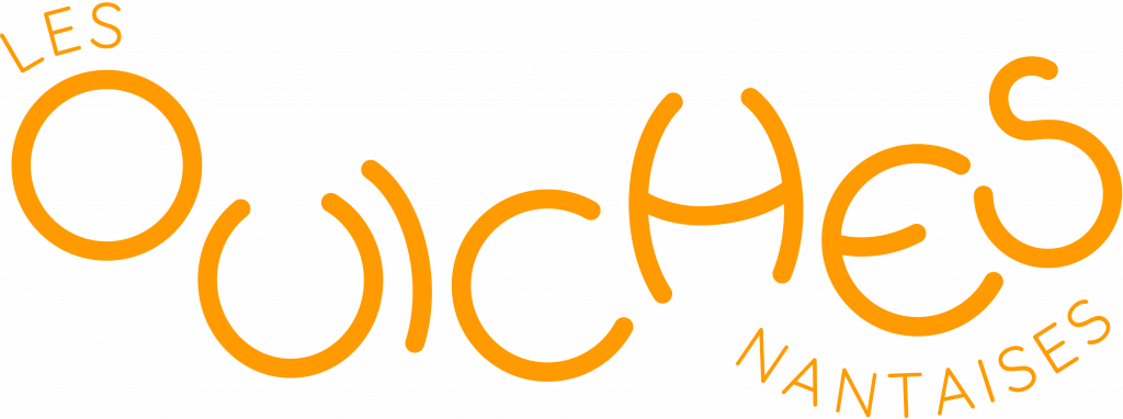 Logo principal des Ouiches Nantaises, épicerie et cave éthique. Version jaune-orangé.